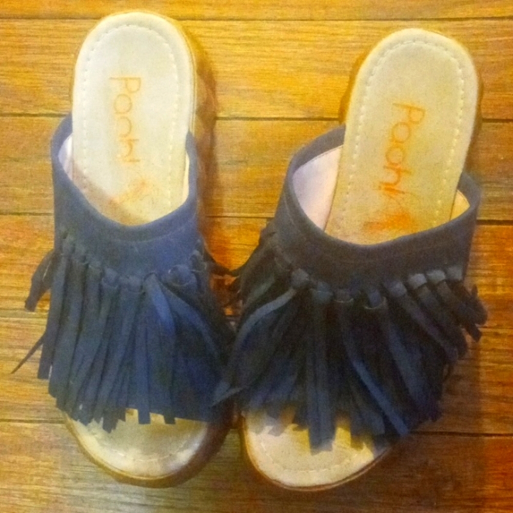 Platform sandals